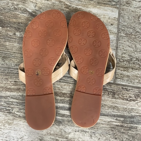 Nude Sandals - Picture 2 of 3